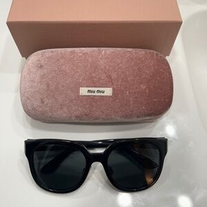 MIU MIU Black Square Sunglasses